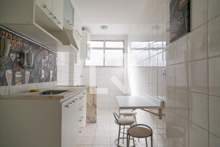 Apartamento para alugar com 65m², 2 quartos e 1 vaga Apartamento para alugar com 65m², 2 quartos e 1 vagaCozinha