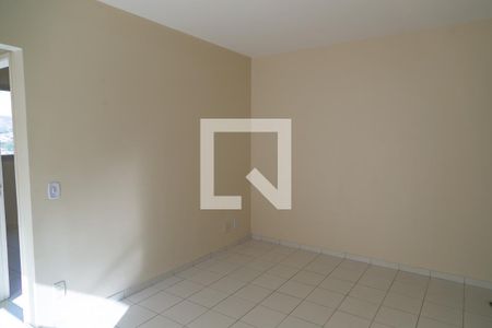 Sala de apartamento para alugar com 2 quartos, 65m² em Boaçu, São Gonçalo
