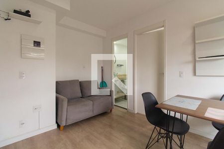 Sala e cozinha de apartamento para alugar com 2 quartos, 34m² em Sé, São Paulo