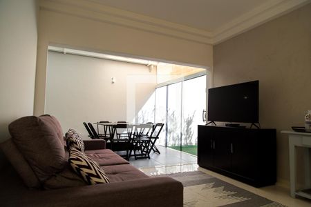 Casa de condomínio à venda com 390m², 4 quartos e 4 vagasSala 1