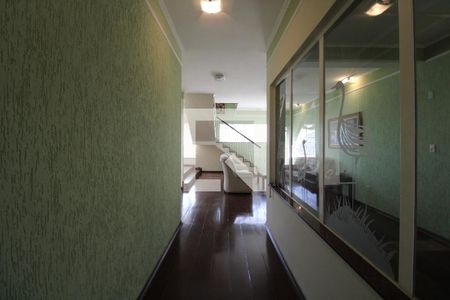 Hall de entrada da Sala de casa à venda com 4 quartos, 248m² em Jardim Nova Europa, Campinas