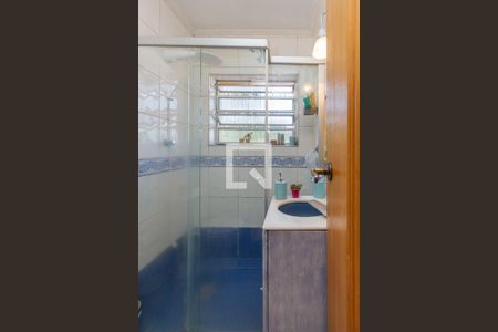 Casa à venda com 230m², 5 quartos e 2 vagas Casa à venda com 230m², 5 quartos e 2 vagasBanheiro