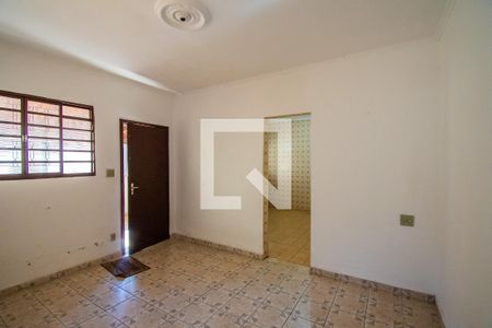 Casa à venda com 340m², 4 quartos e 4 vagas Casa à venda com 340m², 4 quartos e 4 vagasCasa 2 - Sala