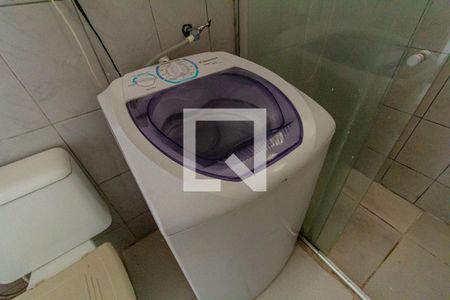 Banheiro de kitnet/studio à venda com 1 quarto, 27m² em Santa Cecília, São Paulo