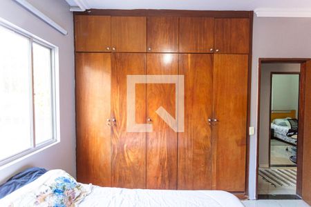 Armário do Quarto 1 de apartamento para alugar com 3 quartos, 240m² em Sagrada Família, Belo Horizonte