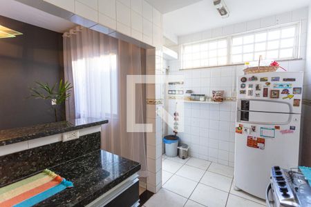 Apartamento para alugar com 240m², 3 quartos e 1 vaga Apartamento para alugar com 240m², 3 quartos e 1 vagaCozinha
