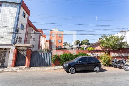 Apartamento para alugar com 240m², 3 quartos e 1 vaga Apartamento para alugar com 240m², 3 quartos e 1 vagaFachada