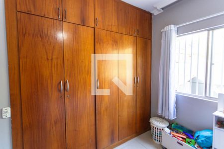Apartamento para alugar com 240m², 3 quartos e 1 vaga Apartamento para alugar com 240m², 3 quartos e 1 vagaArmário do Quarto 2