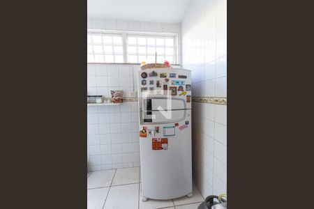 Apartamento para alugar com 240m², 3 quartos e 1 vaga Apartamento para alugar com 240m², 3 quartos e 1 vagaGeladeira