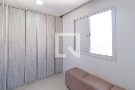 Quarto de apartamento à venda com 2 quartos, 68m² em Santo Antônio, Osasco