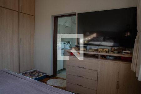 Casa à venda com 500m², 4 quartos e 8 vagasQuarto 3