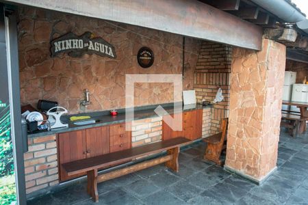 Casa à venda com 500m², 4 quartos e 8 vagasChurrasqueira