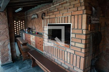 Casa à venda com 500m², 4 quartos e 8 vagasChurrasqueira