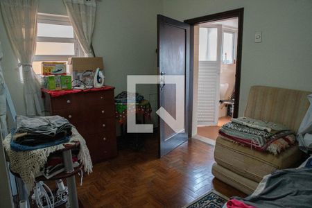 Casa à venda com 500m², 4 quartos e 8 vagasQuarto de Serviço