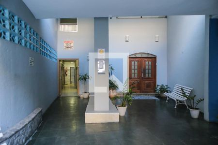 Hall de entrada de apartamento para alugar com 2 quartos, 100m² em Itararé, São Vicente