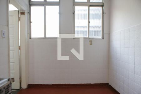 Cozinha de apartamento para alugar com 2 quartos, 100m² em Itararé, São Vicente