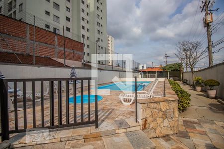 Apartamento à venda com 100m², 2 quartos e 2 vagasPiscinas
