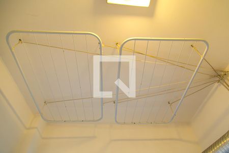 Apartamento à venda com 100m², 2 quartos e 2 vagasÁrea de Serviço - Varal