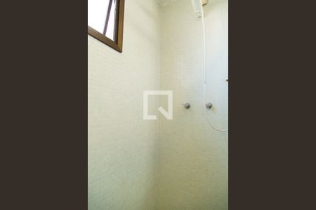 Apartamento à venda com 100m², 2 quartos e 2 vagasBanheiro da Suíte