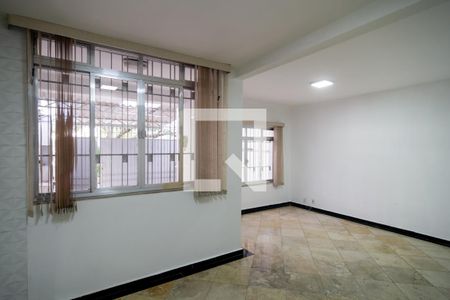 Sala de casa para alugar com 3 quartos, 160m² em Campo Belo, São Paulo