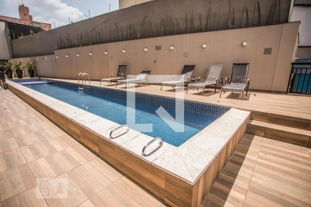 Studio à venda com 26m², 1 quarto e sem vaga Studio à venda com 26m², 1 quarto e sem vagaPiscina