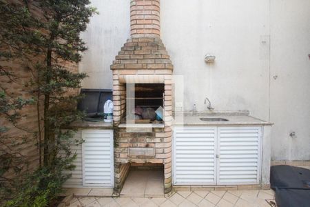 Casa de condomínio à venda com 290m², 4 quartos e 3 vagasChurrasqueira