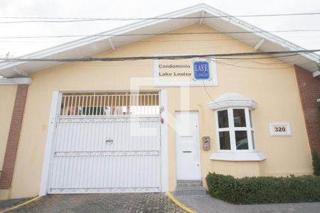 Casa de condomínio à venda com 290m², 4 quartos e 3 vagasFachada do Condomínio