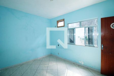 Quarto de casa para alugar com 1 quarto, 70m² em Váz Lobo, Rio de Janeiro