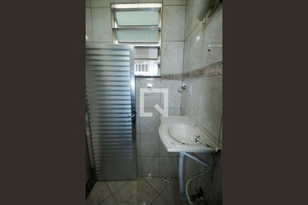 Banheiro de casa para alugar com 1 quarto, 70m² em Váz Lobo, Rio de Janeiro
