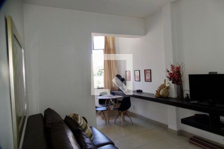 Sala  de apartamento para alugar com 2 quartos, 65m² em Leblon, Rio de Janeiro