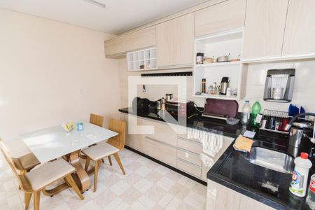 Casa para alugar com 280m², 3 quartos e 1 vagaCasa 2 Cozinha