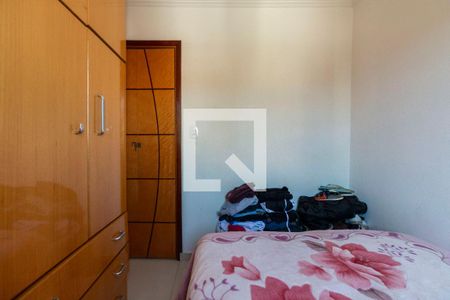 Quarto 1 de apartamento à venda com 3 quartos, 65m² em Itaquera, São Paulo