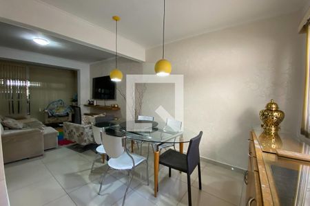 Sala de casa à venda com 3 quartos, 126m² em Alto do Pari, São Paulo