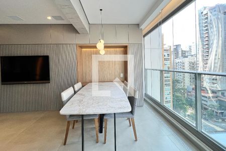 Sala de apartamento à venda com 1 quarto, 72m² em Indianópolis, São Paulo