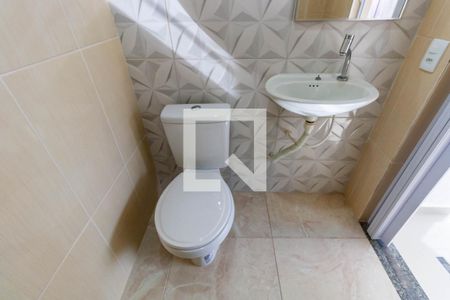 Casa para alugar com 60m², 1 quarto e sem vaga Casa para alugar com 60m², 1 quarto e sem vagaBanheiro