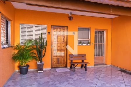 Casa à venda com 200m², 3 quartos e 2 vagas Casa à venda com 200m², 3 quartos e 2 vagasEdícula