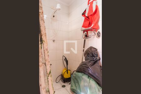 Casa à venda com 200m², 3 quartos e 2 vagas Casa à venda com 200m², 3 quartos e 2 vagasBanheiro de serviço