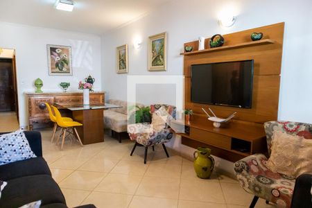 Sala de casa à venda com 3 quartos, 200m² em Vila Medeiros, São Paulo