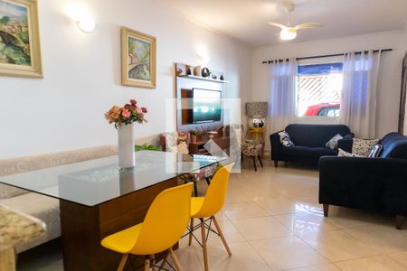 Sala de casa para alugar com 3 quartos, 200m² em Vila Medeiros, São Paulo