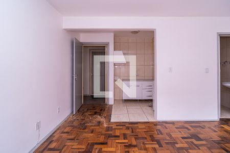Sala/Quarto de kitnet/studio para alugar com 1 quarto, 29m² em Protásio Alves, Porto Alegre