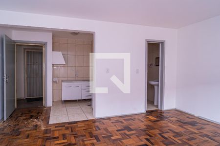 Sala/Quarto de kitnet/studio para alugar com 1 quarto, 29m² em Protásio Alves, Porto Alegre