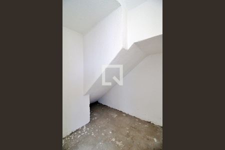 Casa de condomínio para alugar com 200m², 3 quartos e 2 vagasDepósito