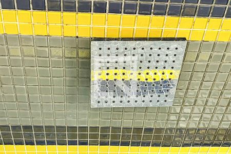 Apartamento à venda com 200m², 2 quartos e 4 vagas Apartamento à venda com 200m², 2 quartos e 4 vagasBanheiro da Suíte 2