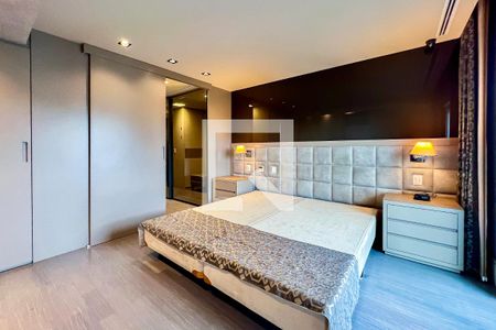 Apartamento à venda com 200m², 2 quartos e 4 vagas Apartamento à venda com 200m², 2 quartos e 4 vagasSuíte 2