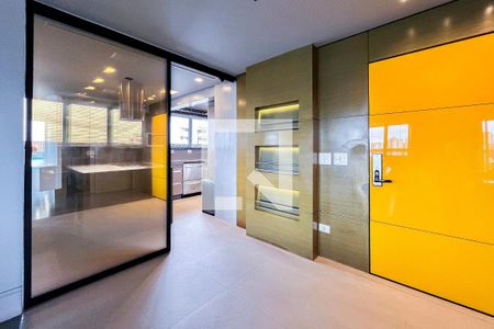 Apartamento à venda com 200m², 2 quartos e 4 vagas Apartamento à venda com 200m², 2 quartos e 4 vagasAcesso Cozinha