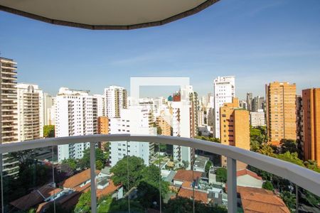 Apartamento à venda com 200m², 2 quartos e 4 vagas Apartamento à venda com 200m², 2 quartos e 4 vagasSacada