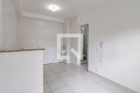 Sala e Cozinha de apartamento à venda com 2 quartos, 43m² em Cambuci, São Paulo