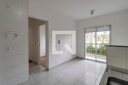 Sala e Cozinha de apartamento à venda com 2 quartos, 43m² em Cambuci, São Paulo