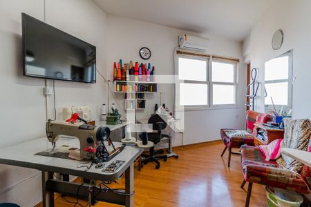 Quarto 1 de apartamento à venda com 3 quartos, 63m² em Centro Histórico, Porto Alegre