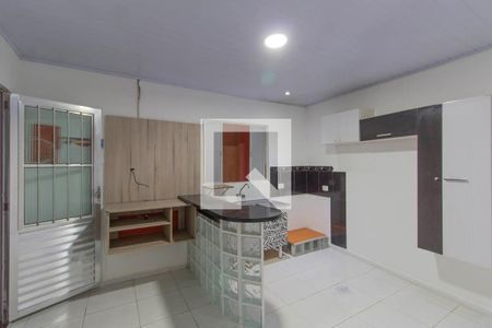 Sala e Cozinha de casa para alugar com 1 quarto, 65m² em Vila Ponte Rasa, São Paulo